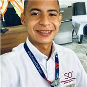 Me defino como un maestro ejemplar y un tutor donde quiero enseñar a mi alumnos